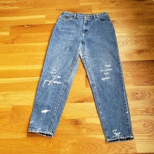 Vintage 90s Y2K Riders High Rise Distressed Mom Jeans with Tapered Leg